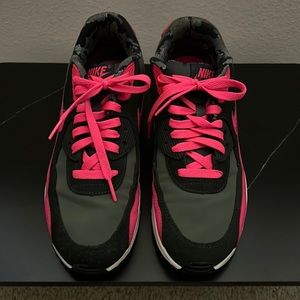 Nike Air Max / Used / Worn / Good Condition